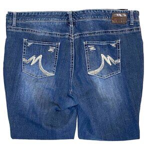 Maurices Curvy Jeans 24 Regular Plus Size Embroidered Straight Leg High Rise
